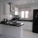 Casa De Paz Villa